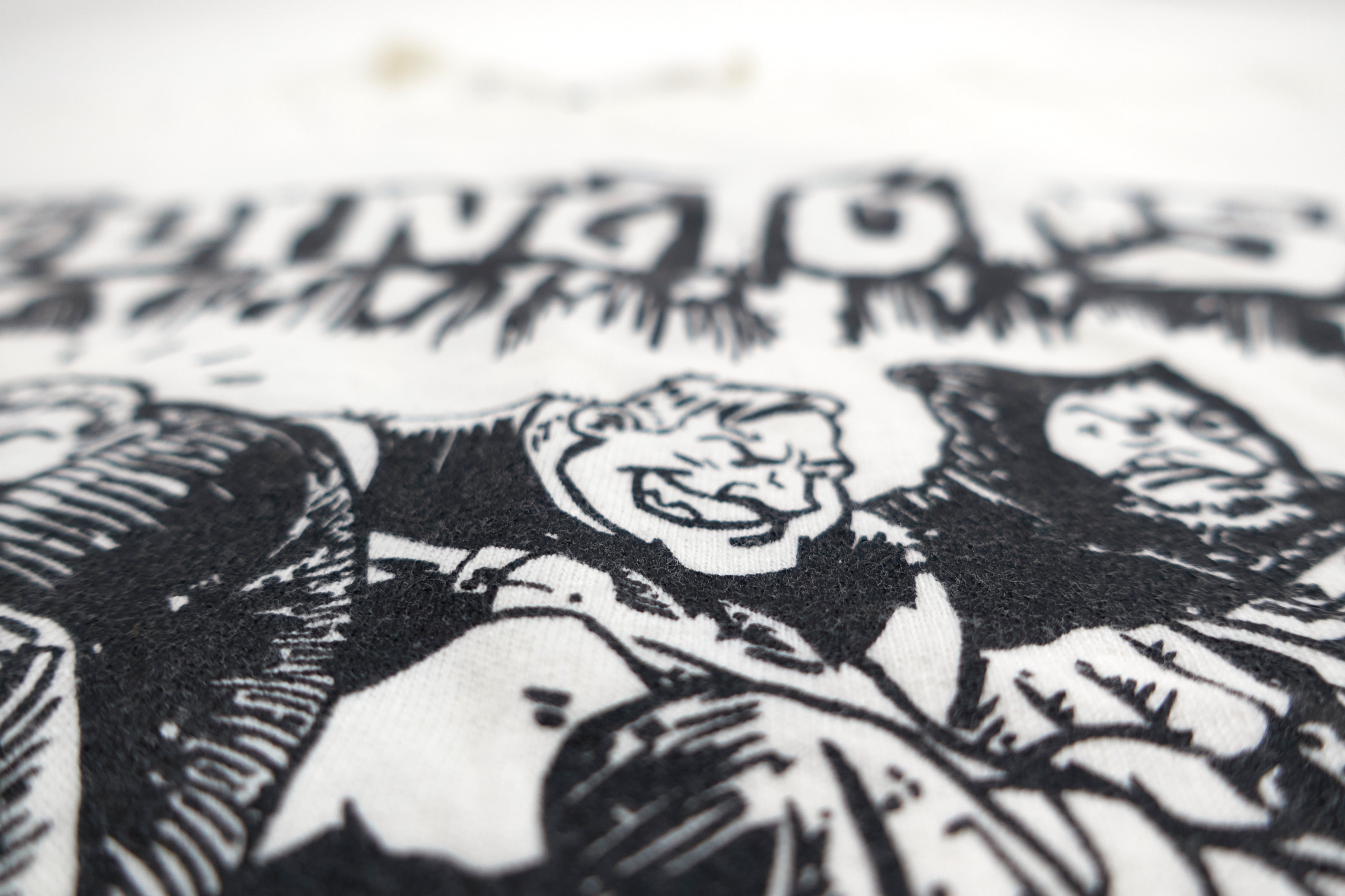 Lillingtons ‎– Shary Don't Trust The Humanoids Tour Shirt Size Medium