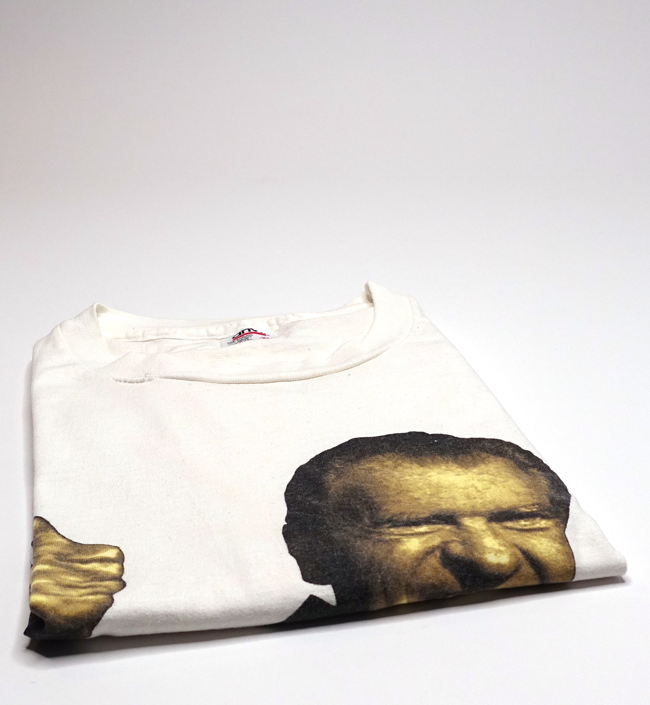 Richard Nixon - Tanned Rested and Dead Nixon in '96 Shirt Size XL