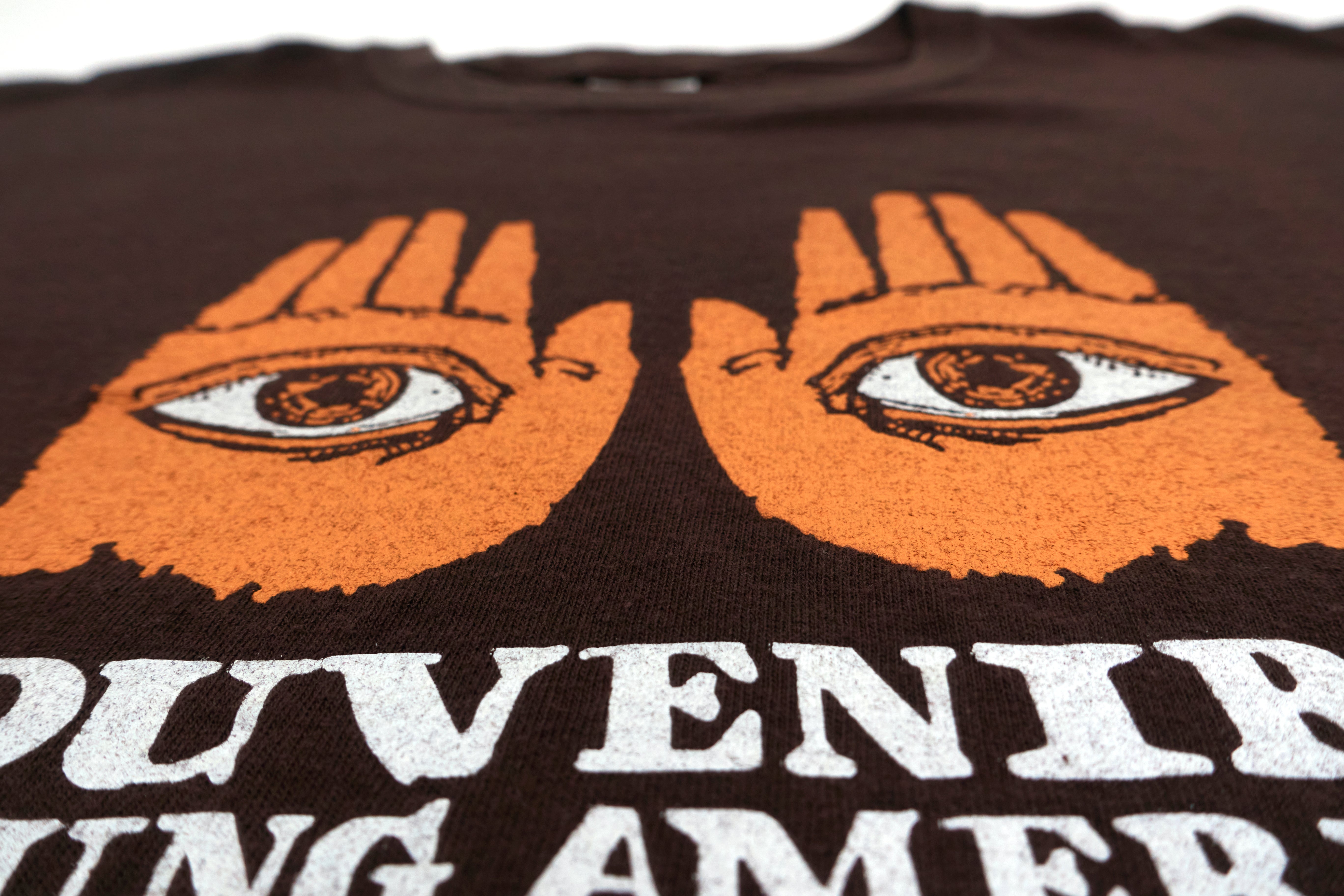 Souvenir's Young America – An Ocean Without Water 2007 Tour Shirt Size Large