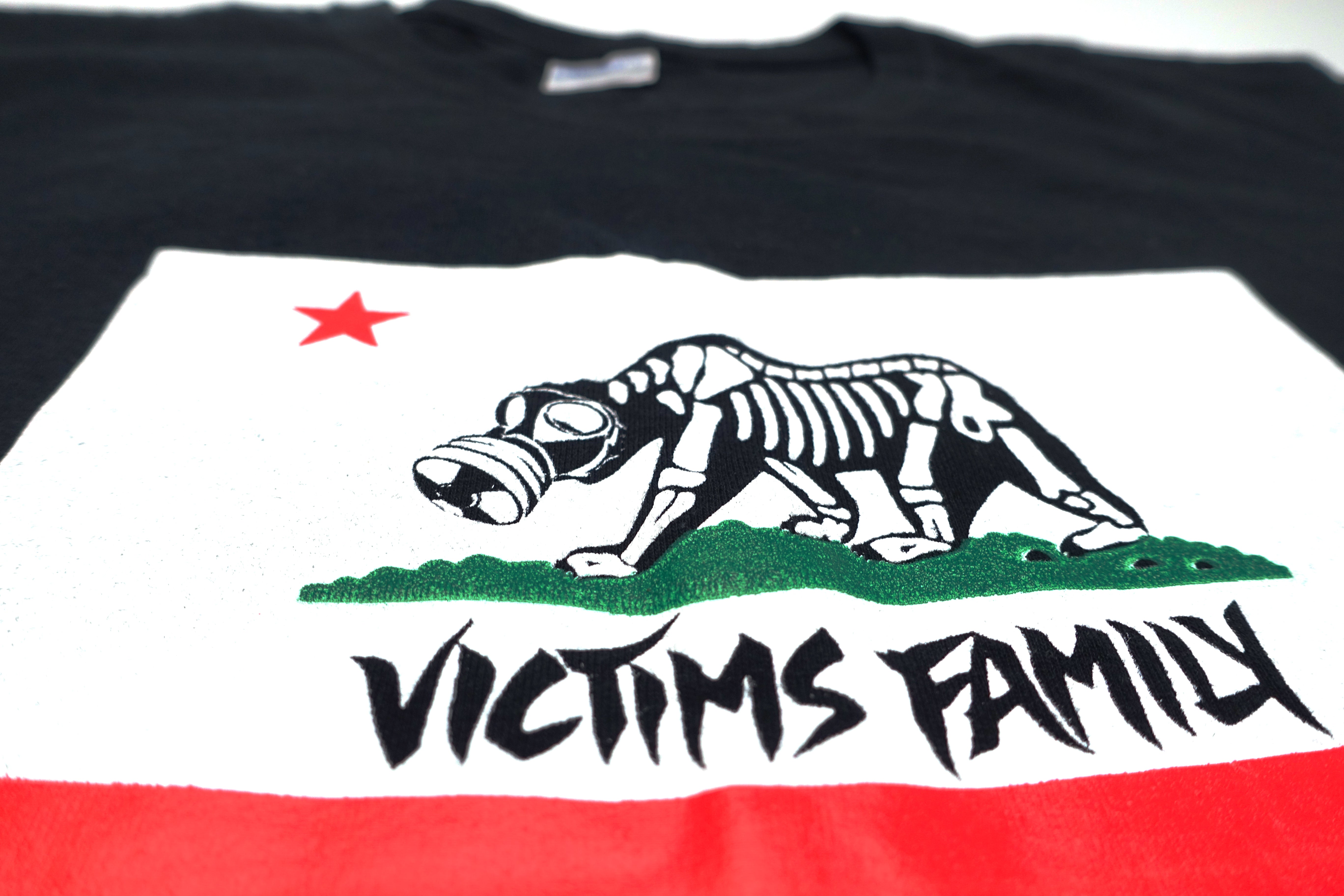 Victims Family - California Flag 00's Tour Shirt Size XL