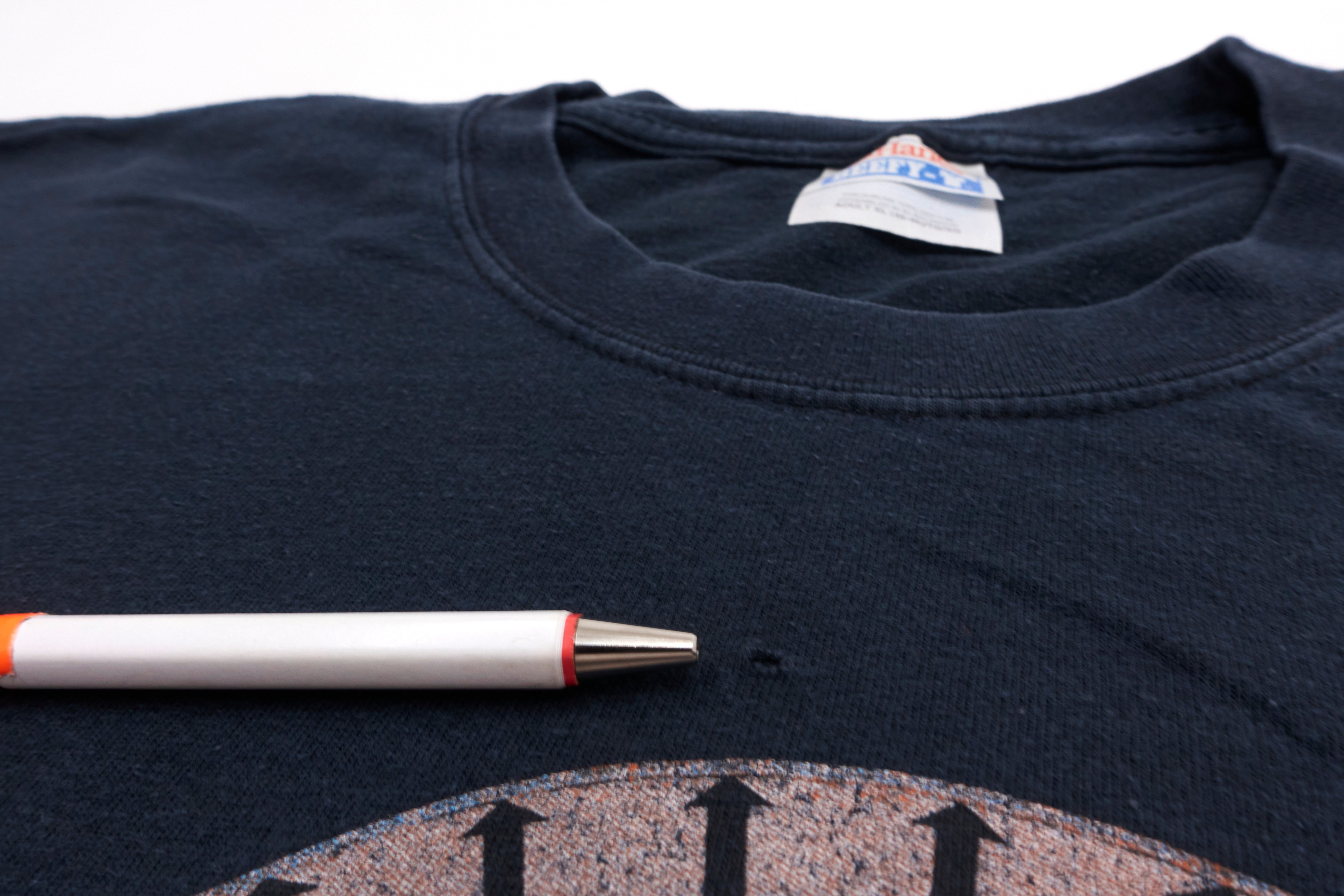 Wilco ‎– YHF Record Label 2002 Tour Shirt Size XL