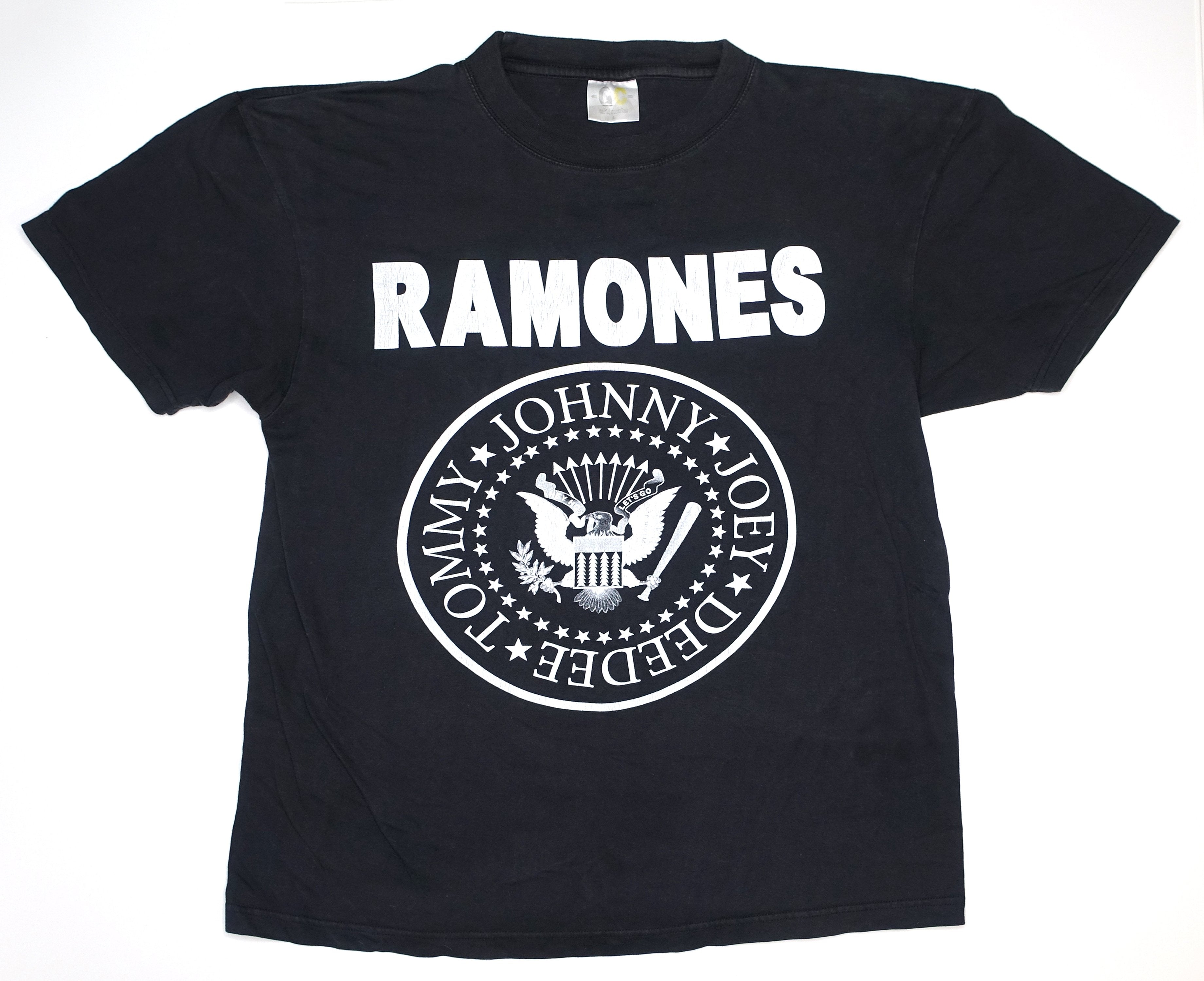 the Ramones - Hey Ho Let's Go 1995 90's Shirt Size Large