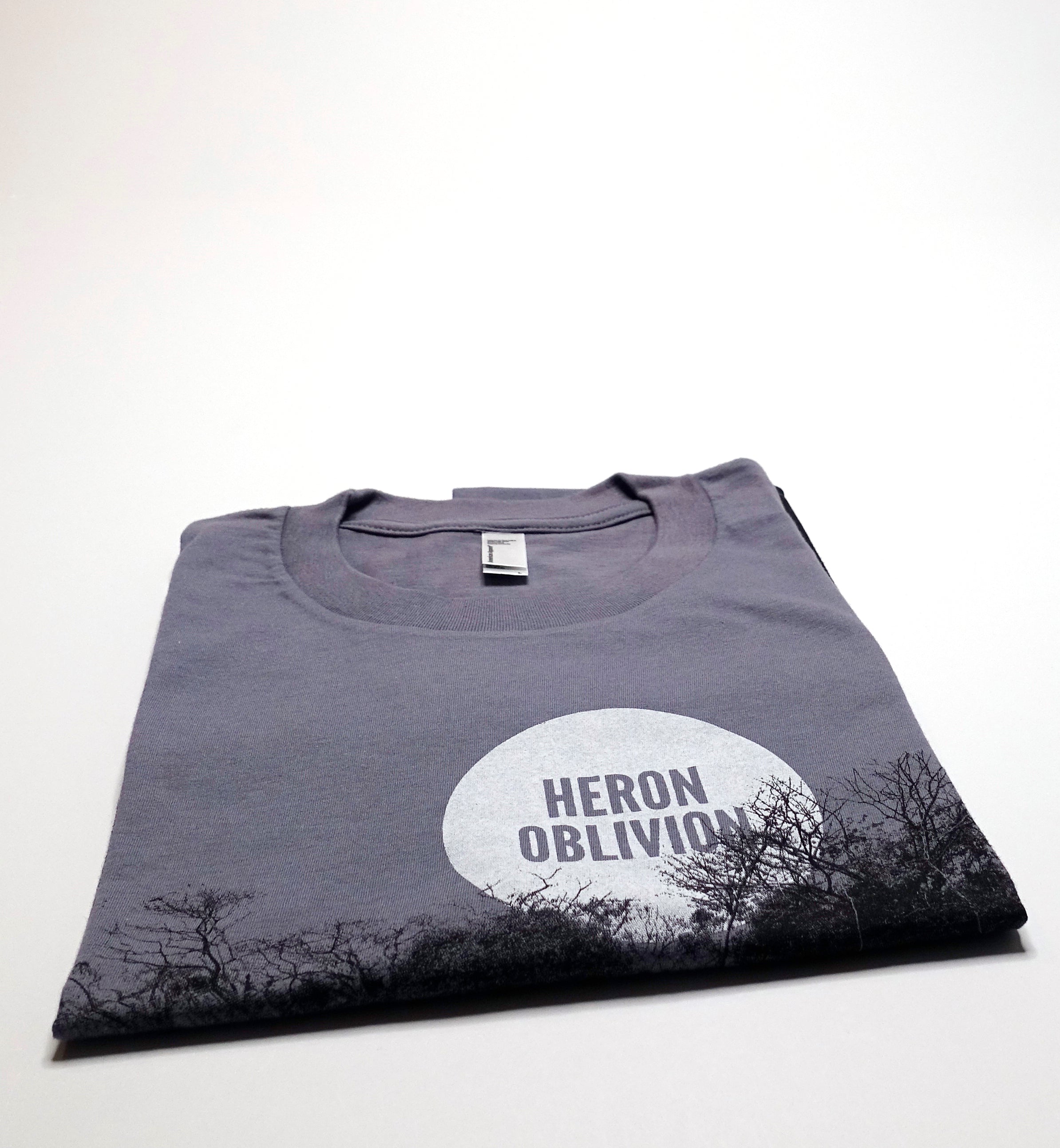 Heron Oblivion – S/T Album Cover 2016 Tour Shirt Size Large