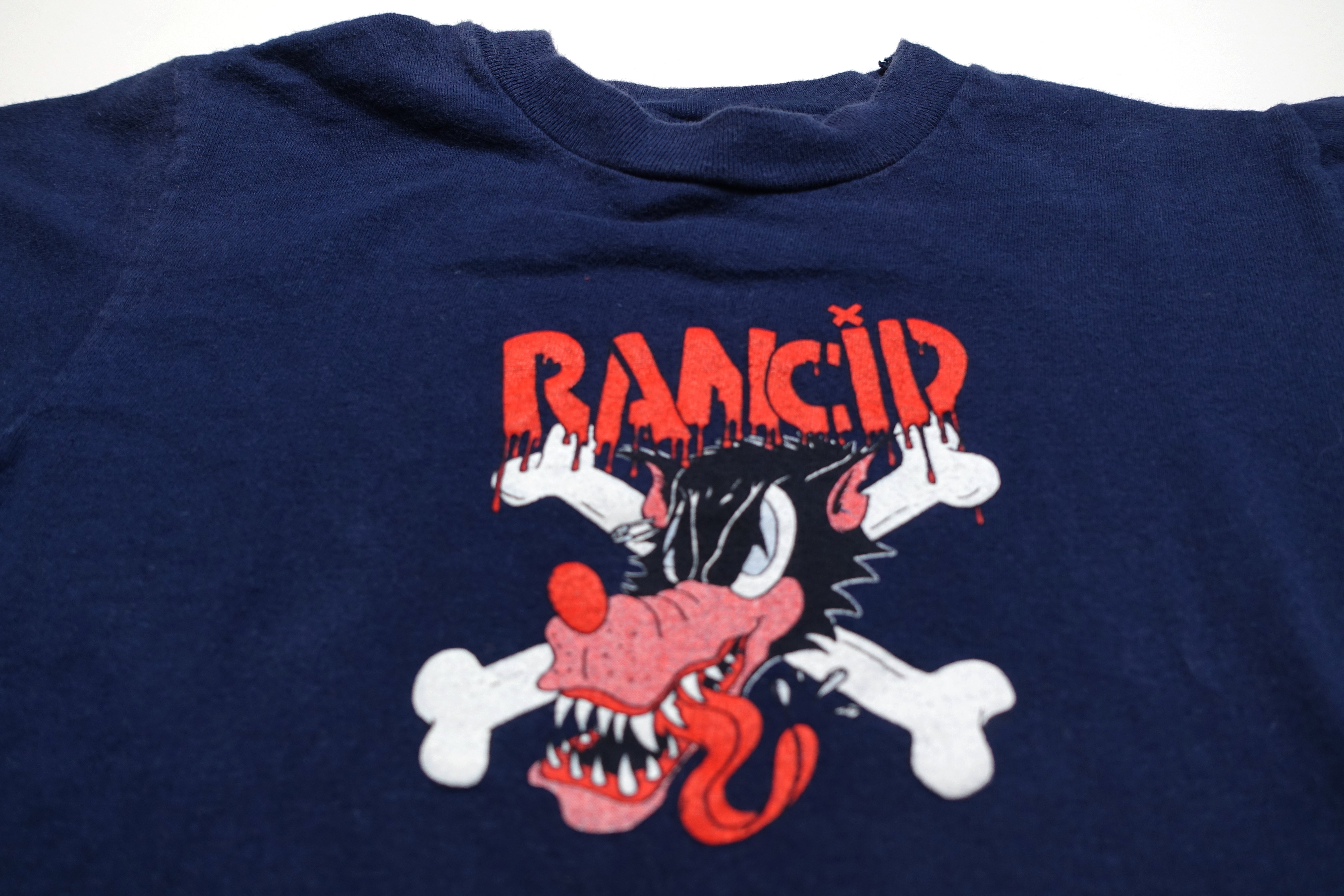 Rancid ‎– Wolf And Crossbones Tour Shirt Size Small / YM