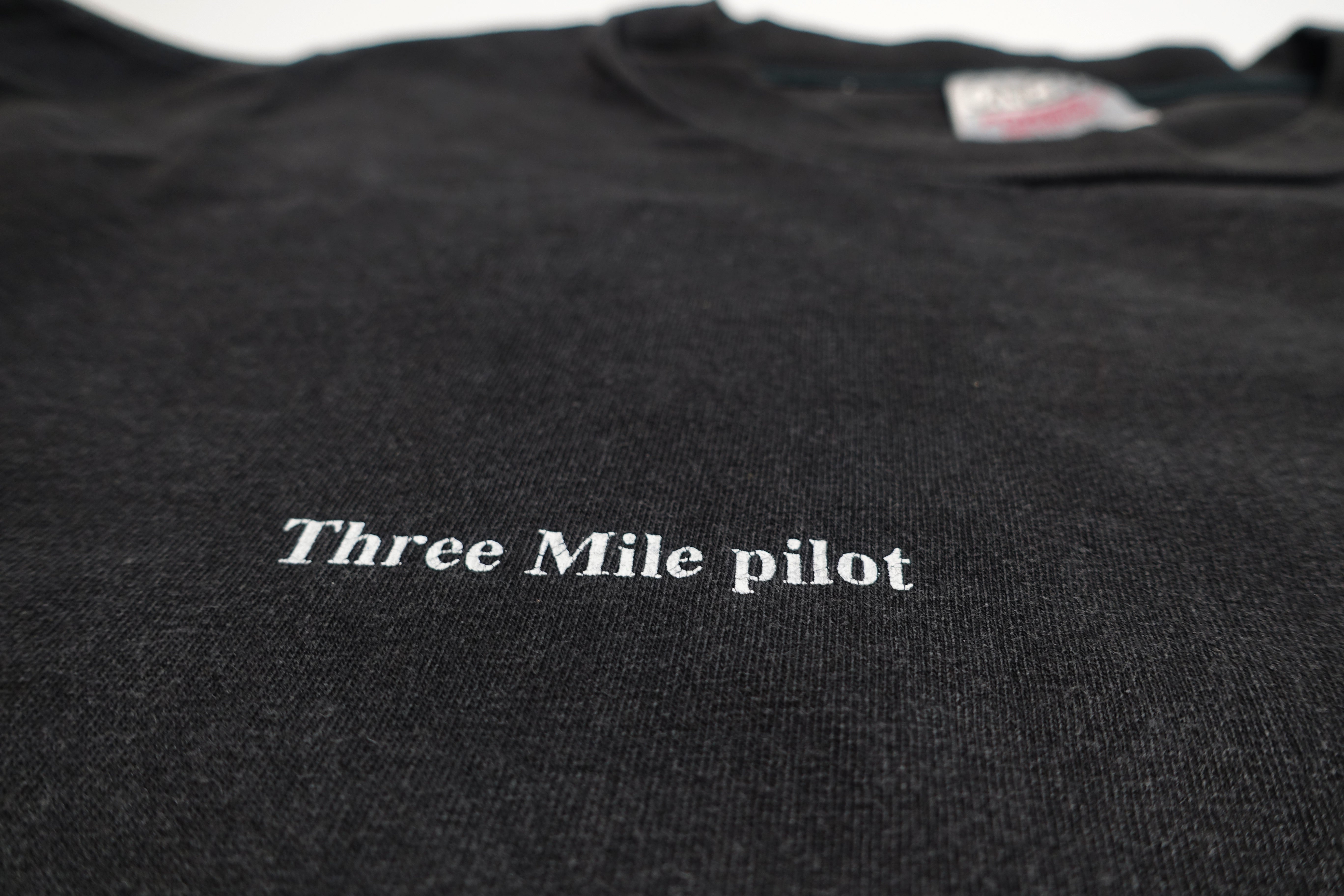 Three Mile Pilot - Escape Hatch / Chief Assassin To The Sinister 1994 Tour Shirt Size XL