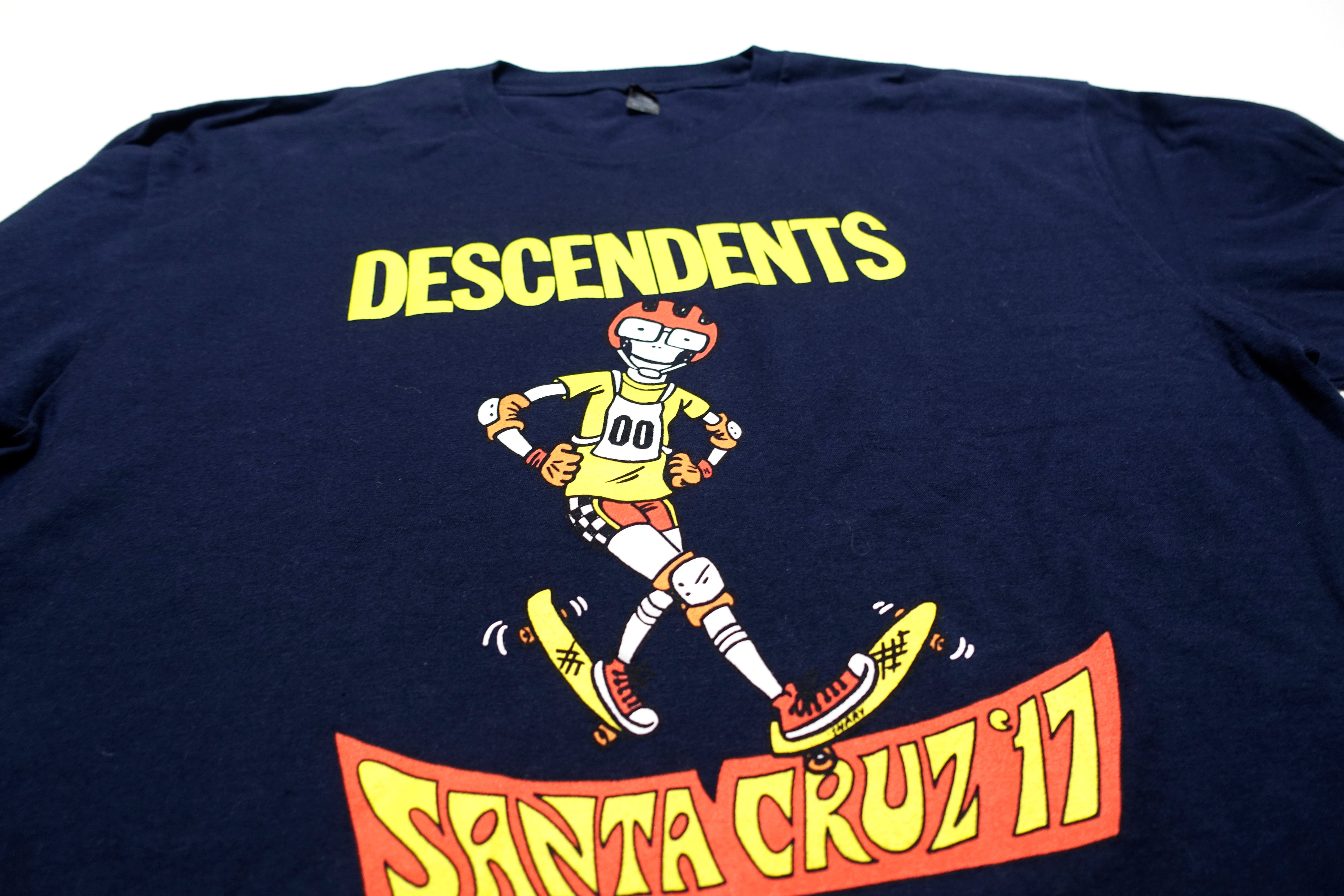 Descendents - Santa Cruz 2017 Night 1 Long Sleeve Tour Shirt Size Large