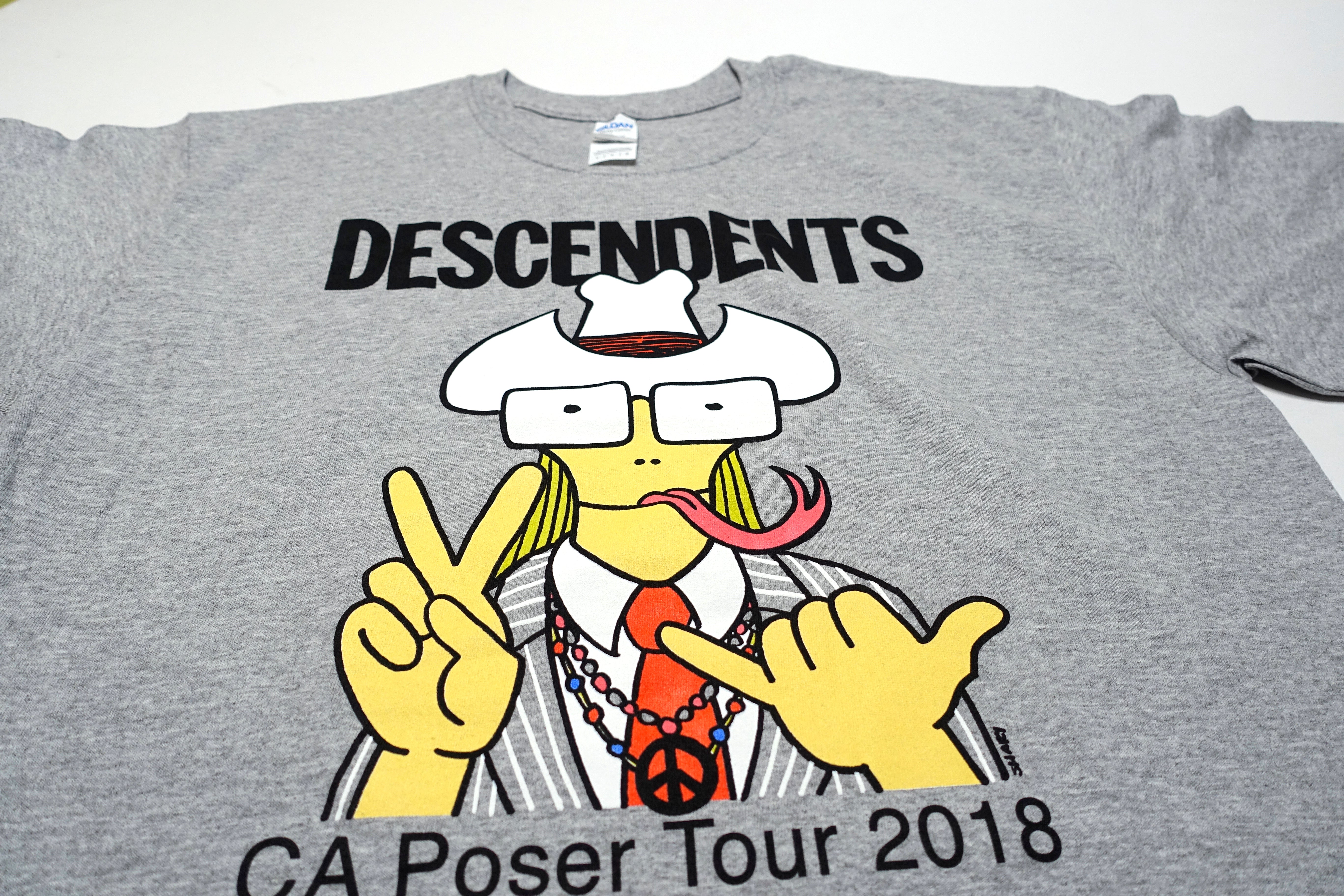 Descendents - California Poser Tour 2018 Tour Shirt Size Large