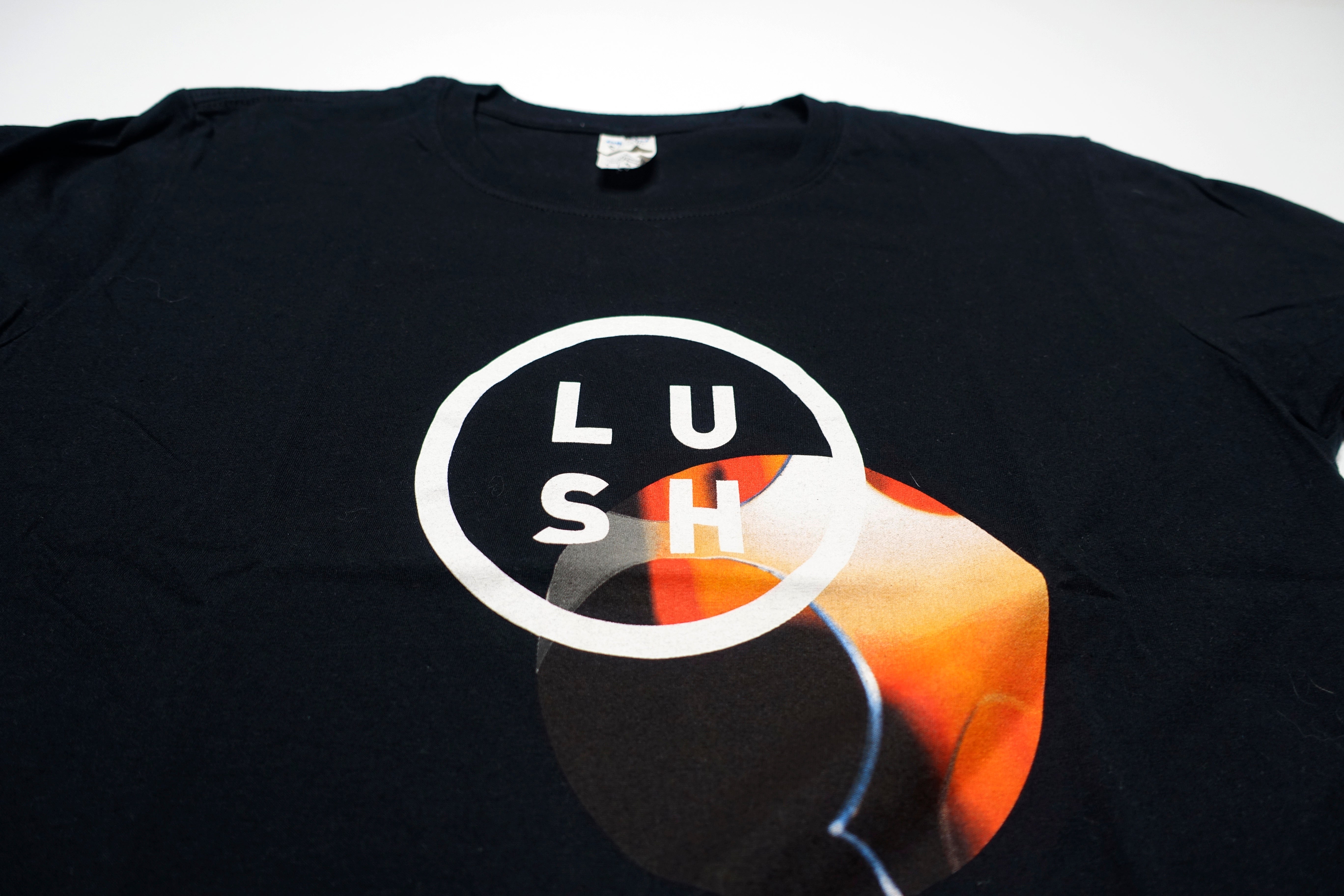 Lush - Blind Spot 2016 Tour Shirt Size Large