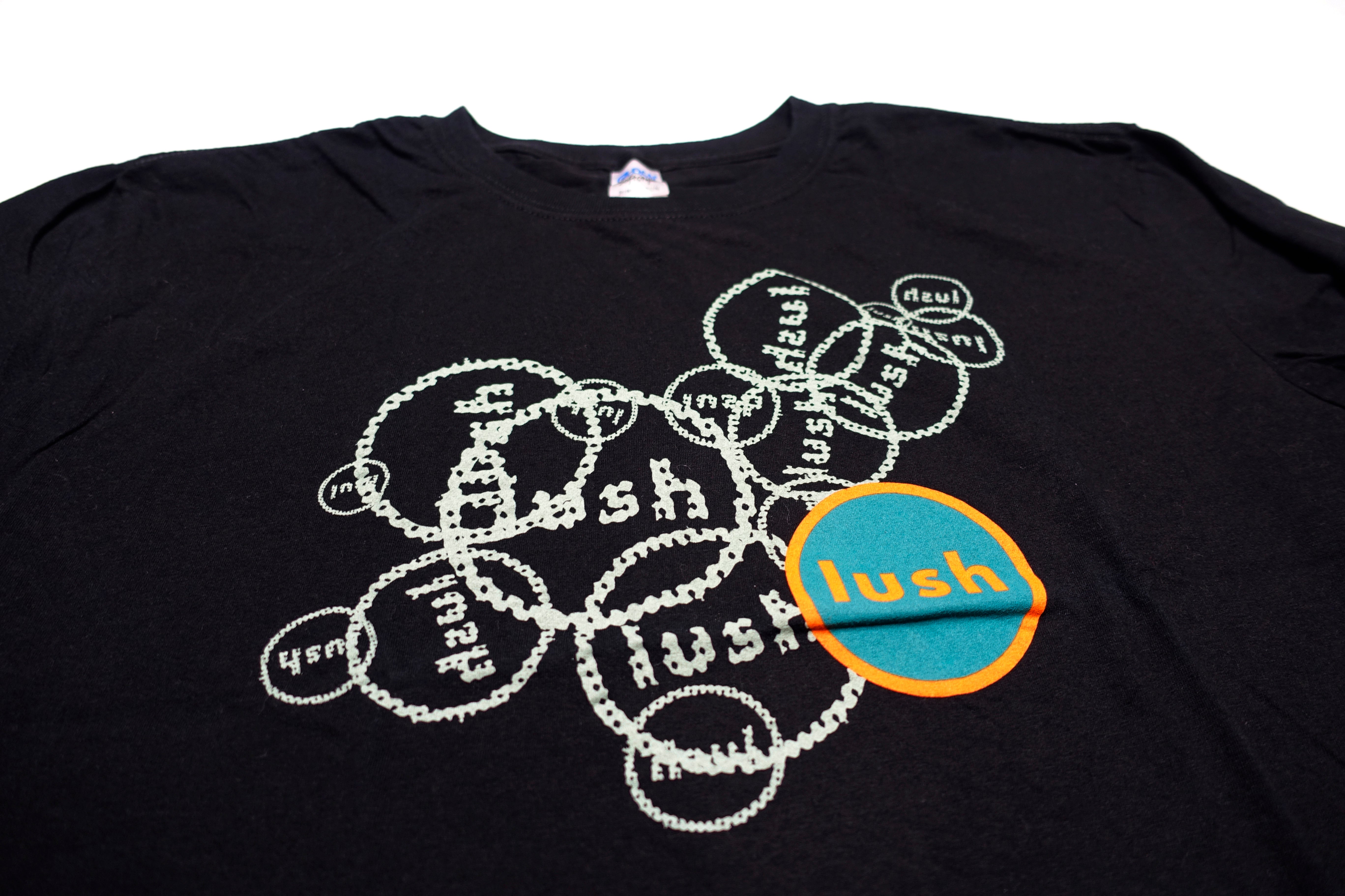 Lush - Repeating Circles 2016 Tour Shirt Size XL