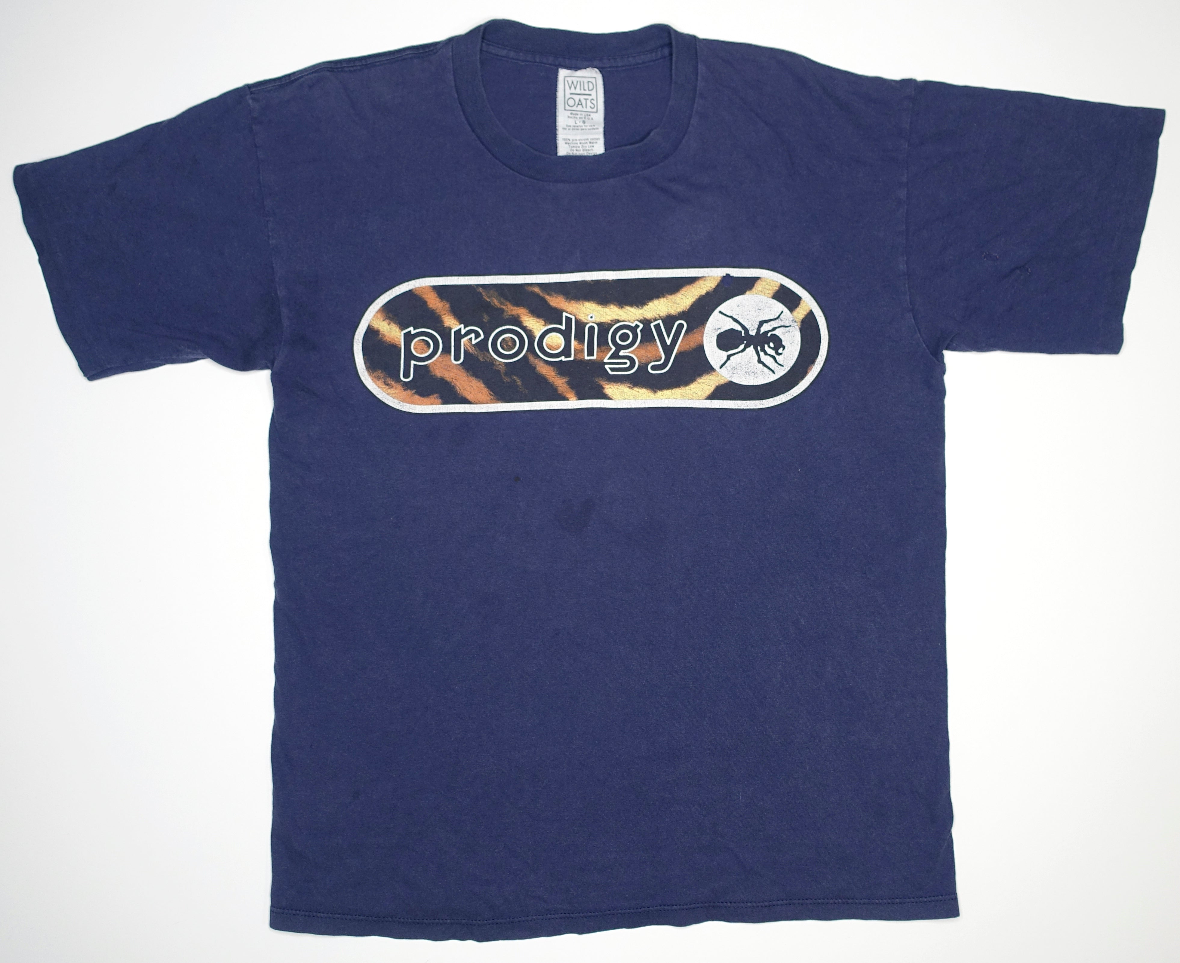 the Prodigy - Prodigy Ant 1990's Tour Shirt Size Large