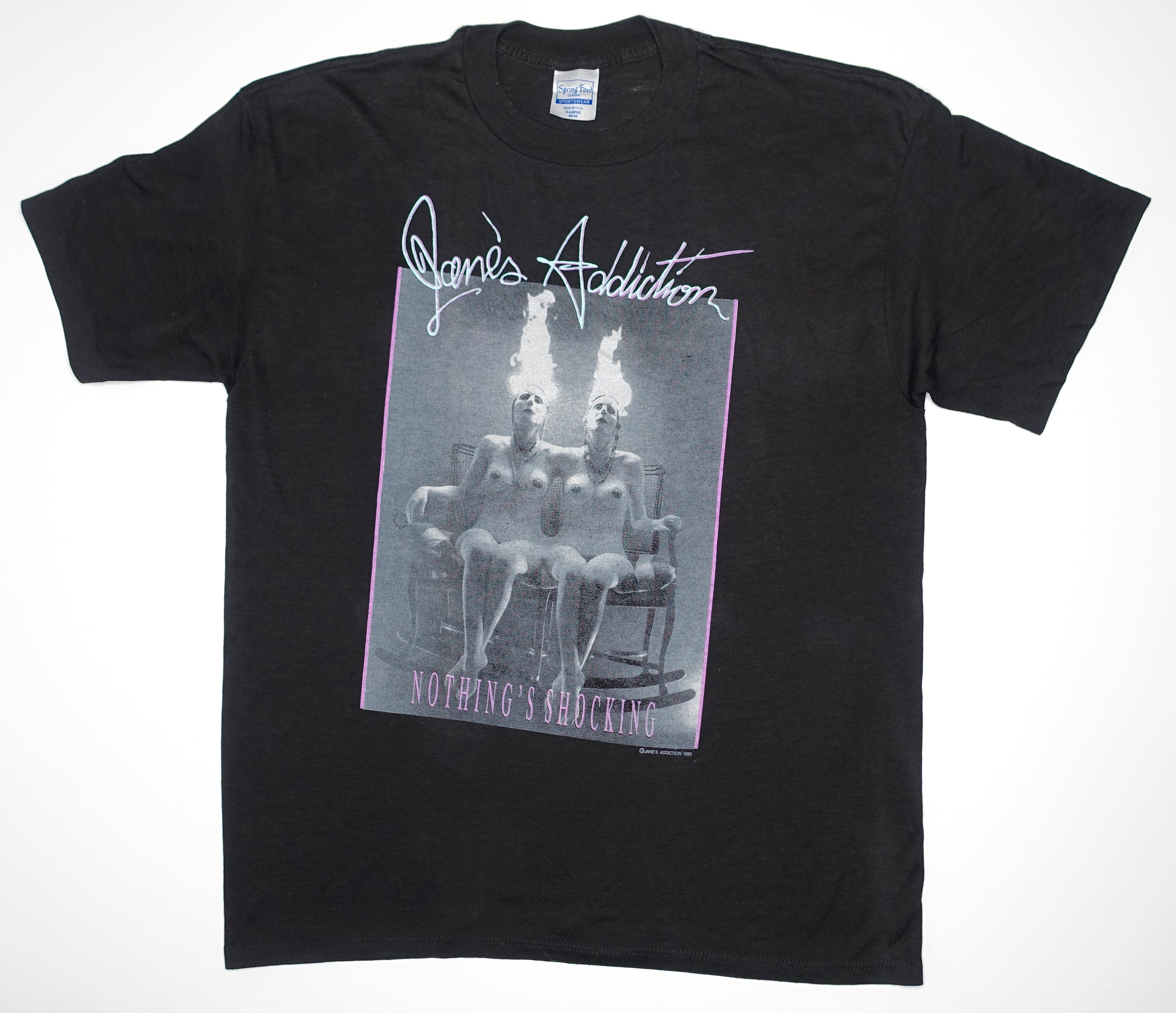 Jane's Addiction - Nothing's Shocking 1998 Tour Shirt Size XL / Large