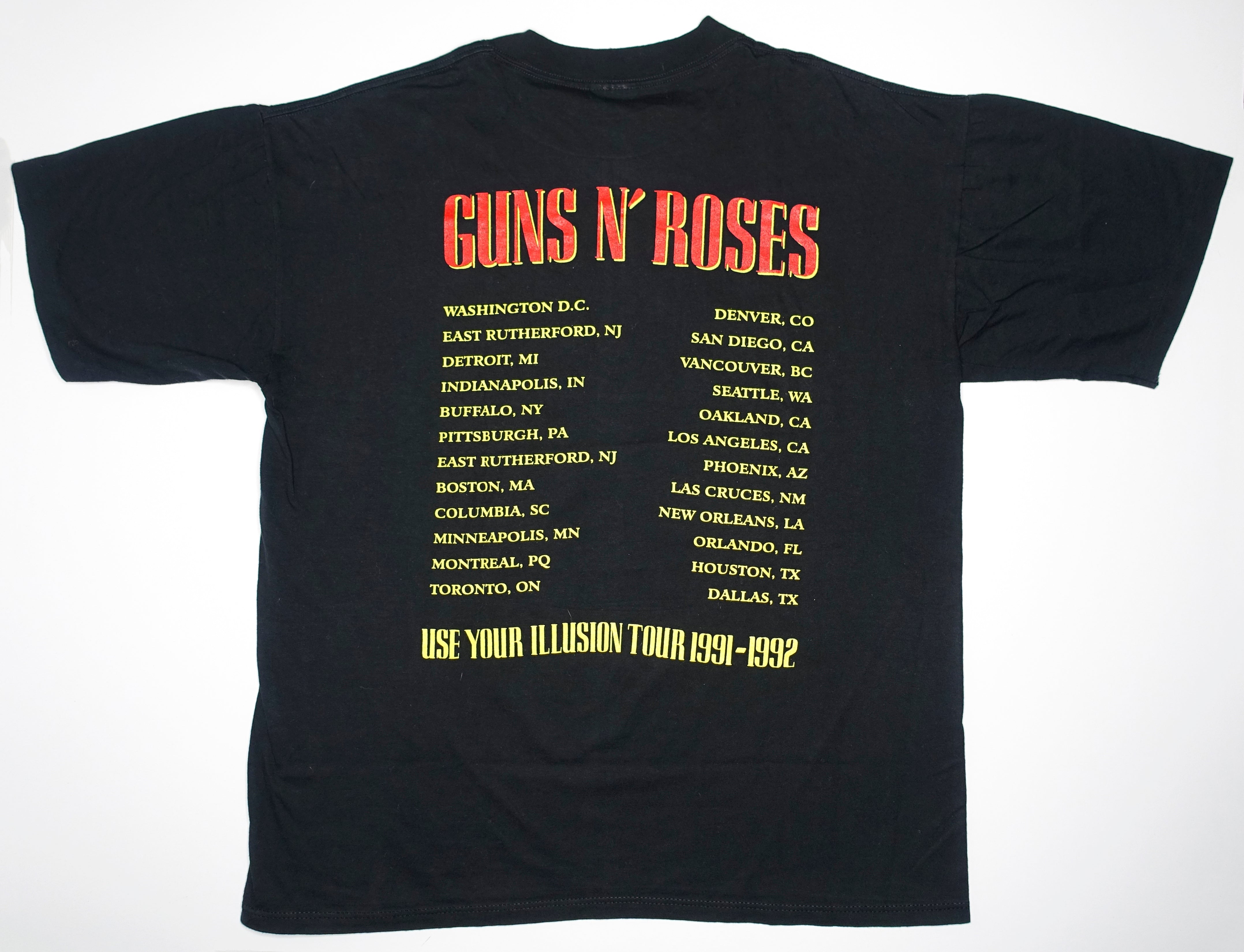 Guns N' Roses - Use Your Illusion Tour 1991-1992 Tour Shirt Size XL