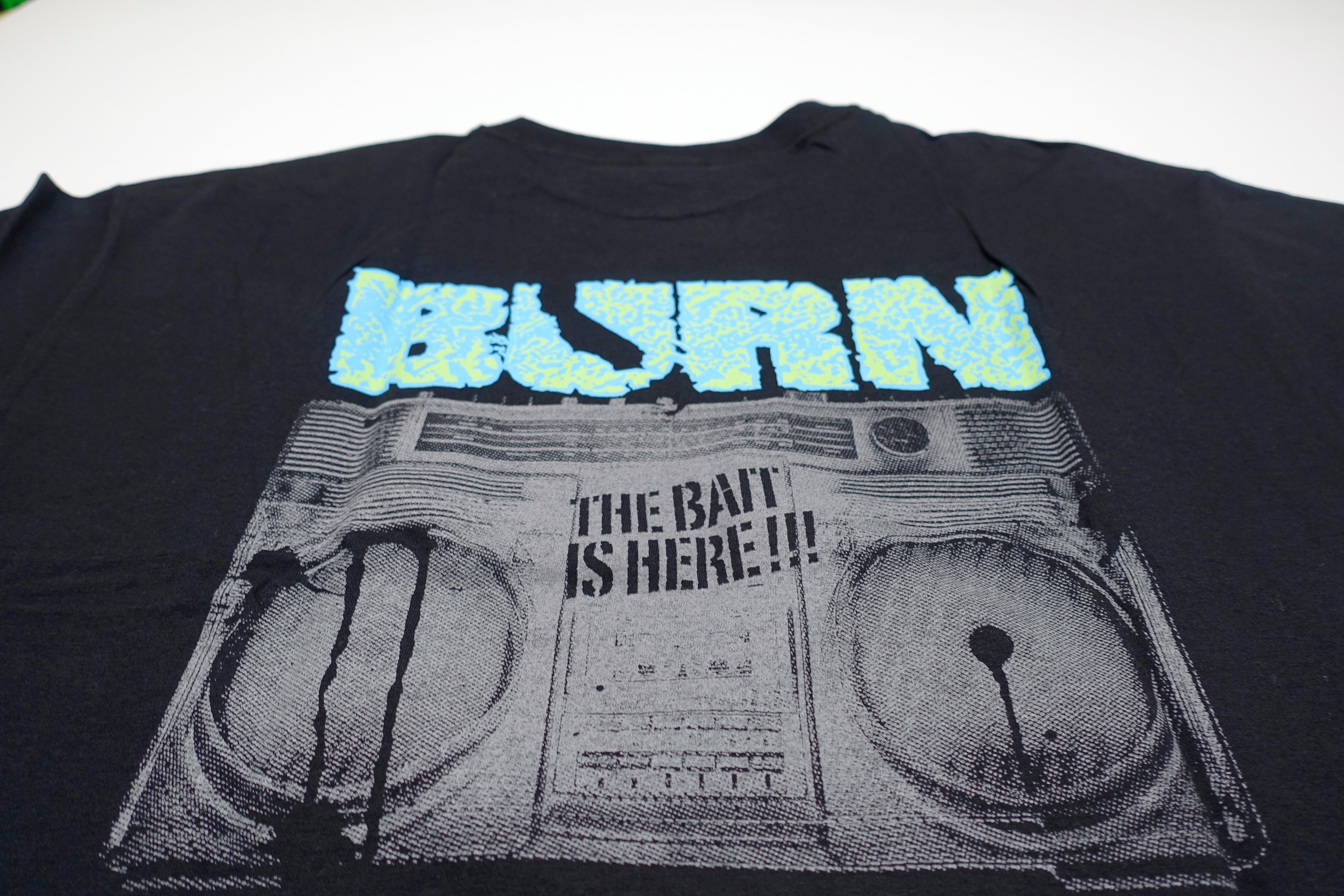 Burn - The Bait Is Here / CA 2015 Tour Shirt Size Large