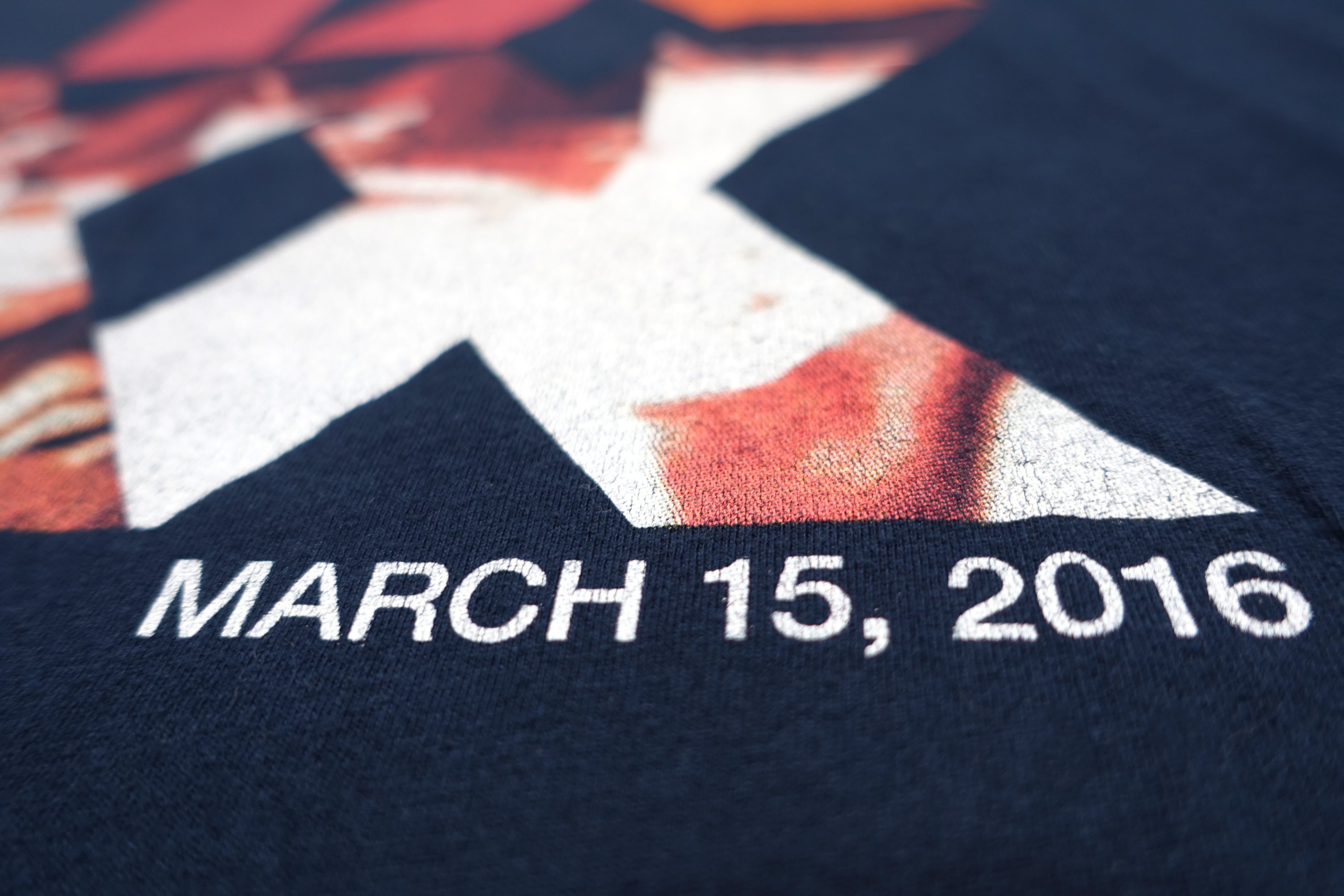 Texas Is The Reason - March 15th 2016 20th Anniversary Tour Shirt Size Medium