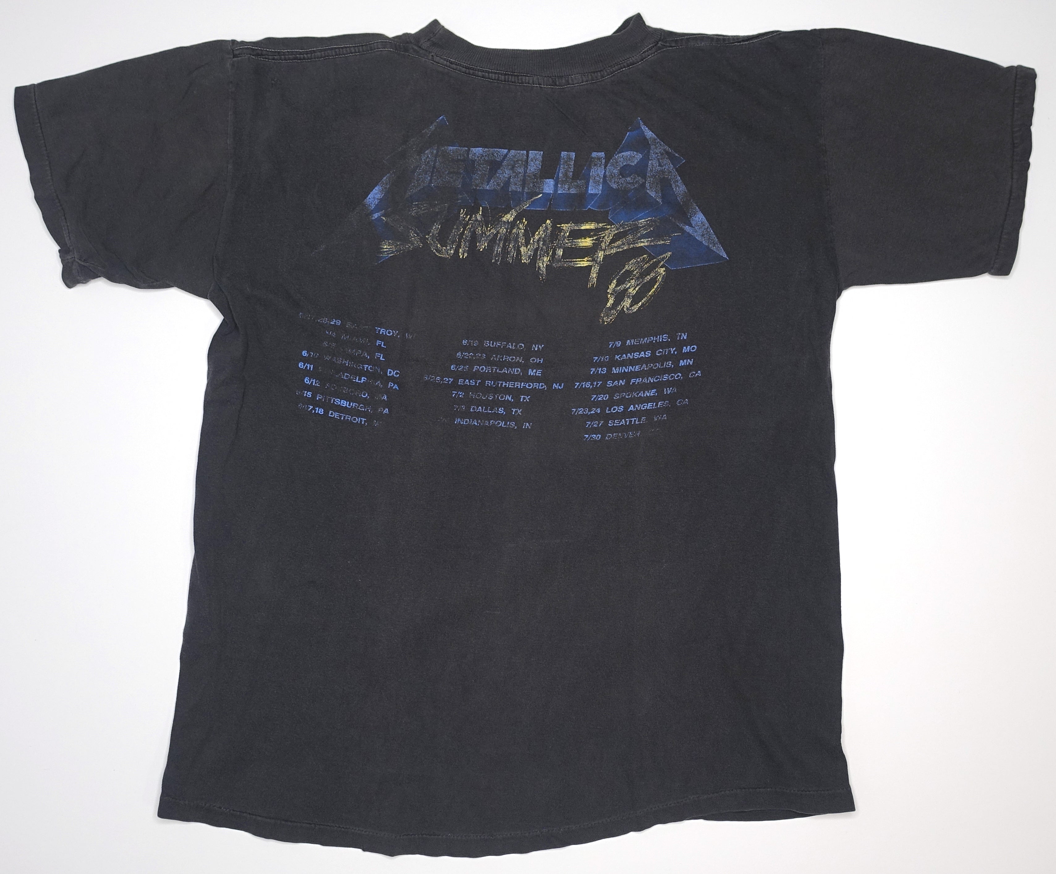 Metallica - Damaged Justice 1988 Summer Tour Shirt Size Large