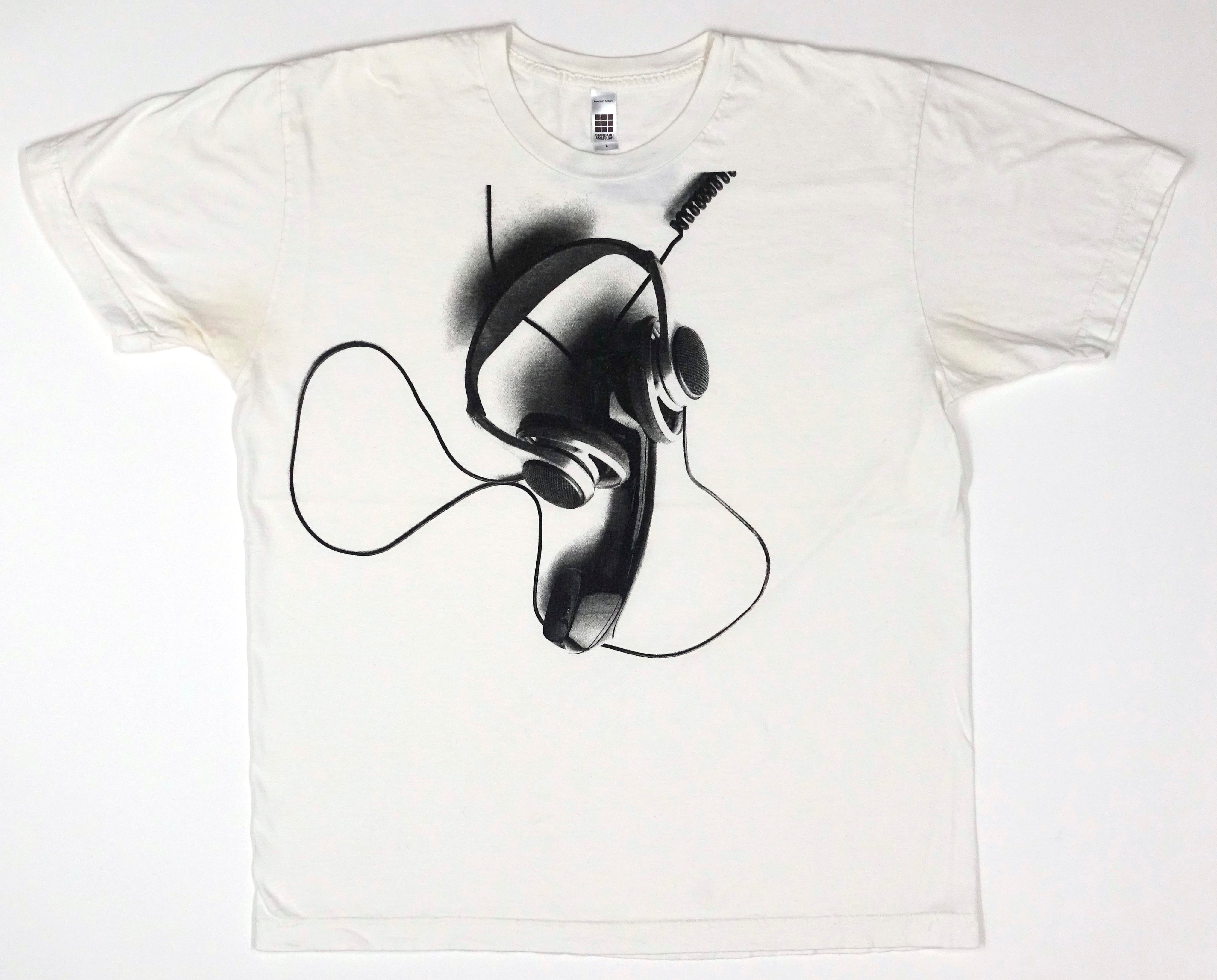 the Cardigans - Headphones Super Extra Gravity 2005 Tour Shirt Size Large